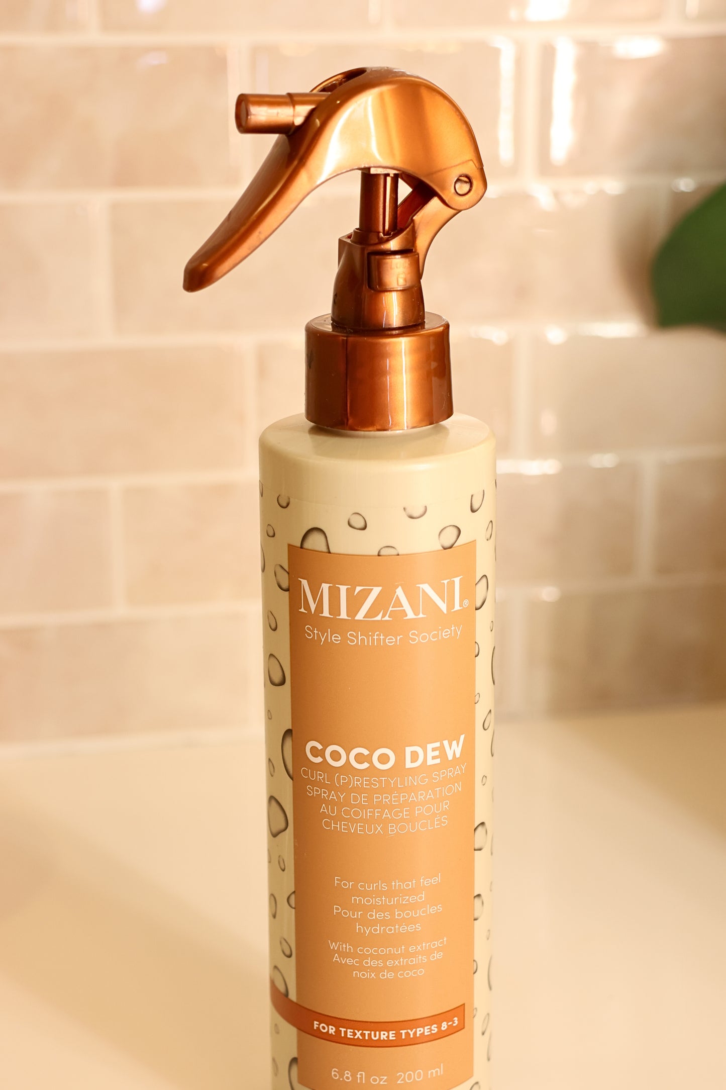 Mizani Coco Dew Curl Pre-Styling & Restyling Refresher Spray
